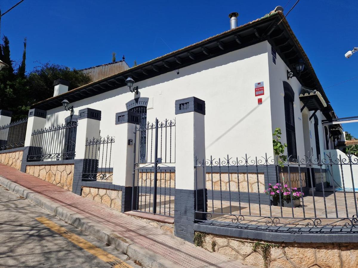 Villa Del Parque Flats Balneario De Pina Málaga Exterior foto